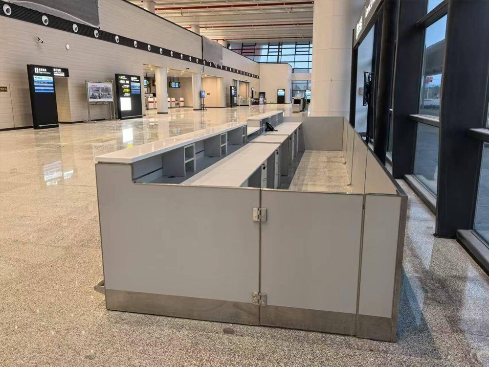 航空服务柜台